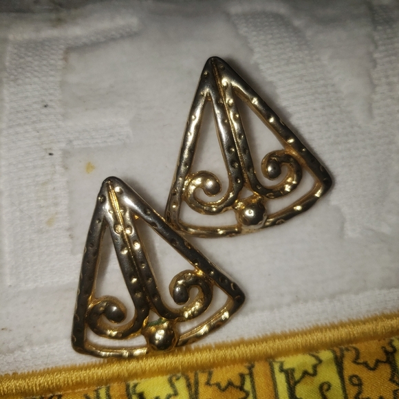 Earring triangle golden Vintage - Picture 2 of 9